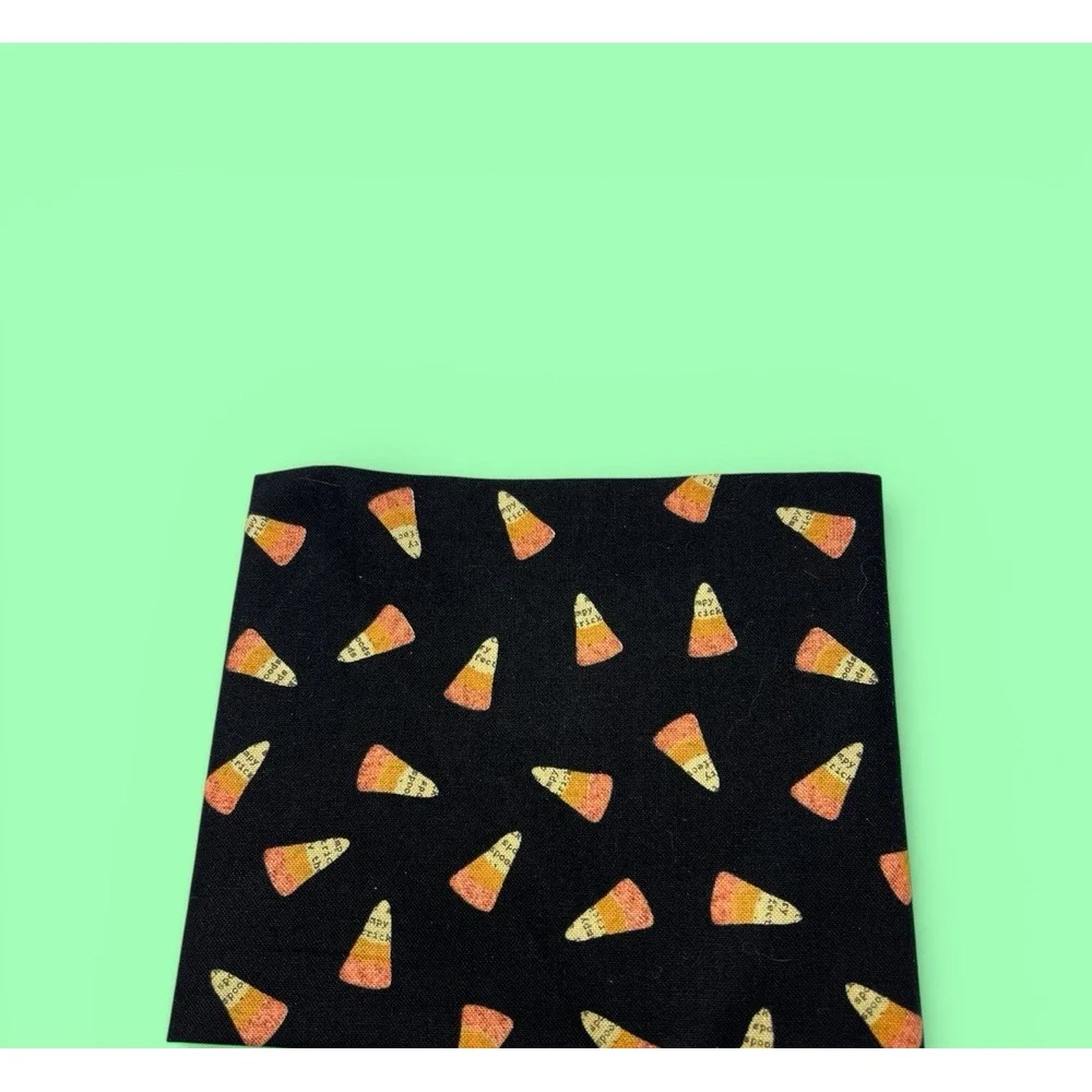 Quilt Craft Fabric 100% Cotton Candy Corn Cheeky Pumpkins Studio Fabrics Fat Qtr